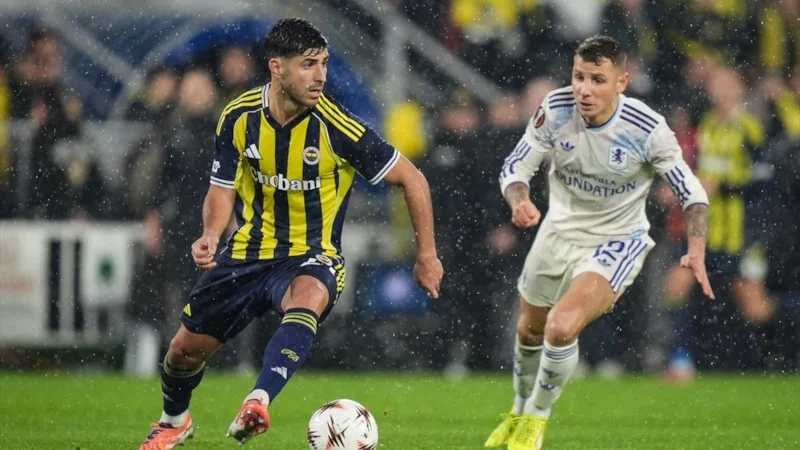 İngiliz Basını Fenerbahçe Aston Villa Maçını Manşetlere Taşıdı