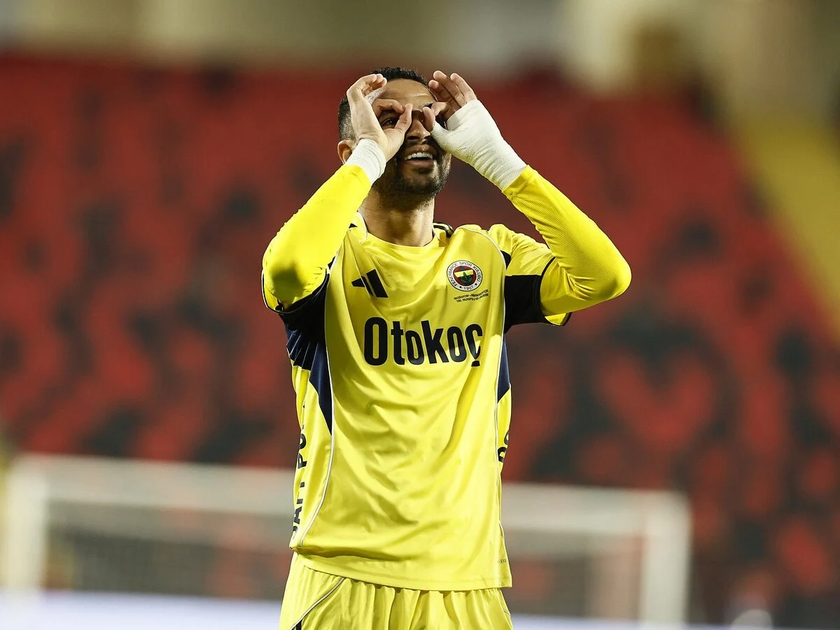 Juventus, Youssef En Nesyri Transferinden Çekildi1