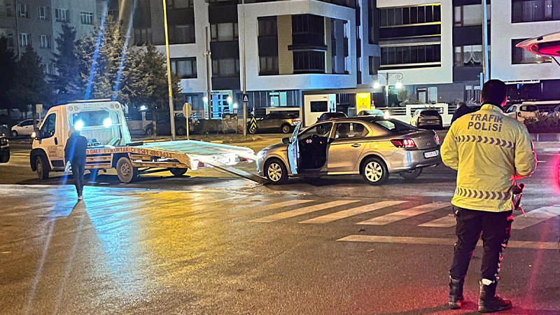 Korsan Taksi Bu Kez Bursa’dan Geldi, Kütahya’da Yakalandı (5)