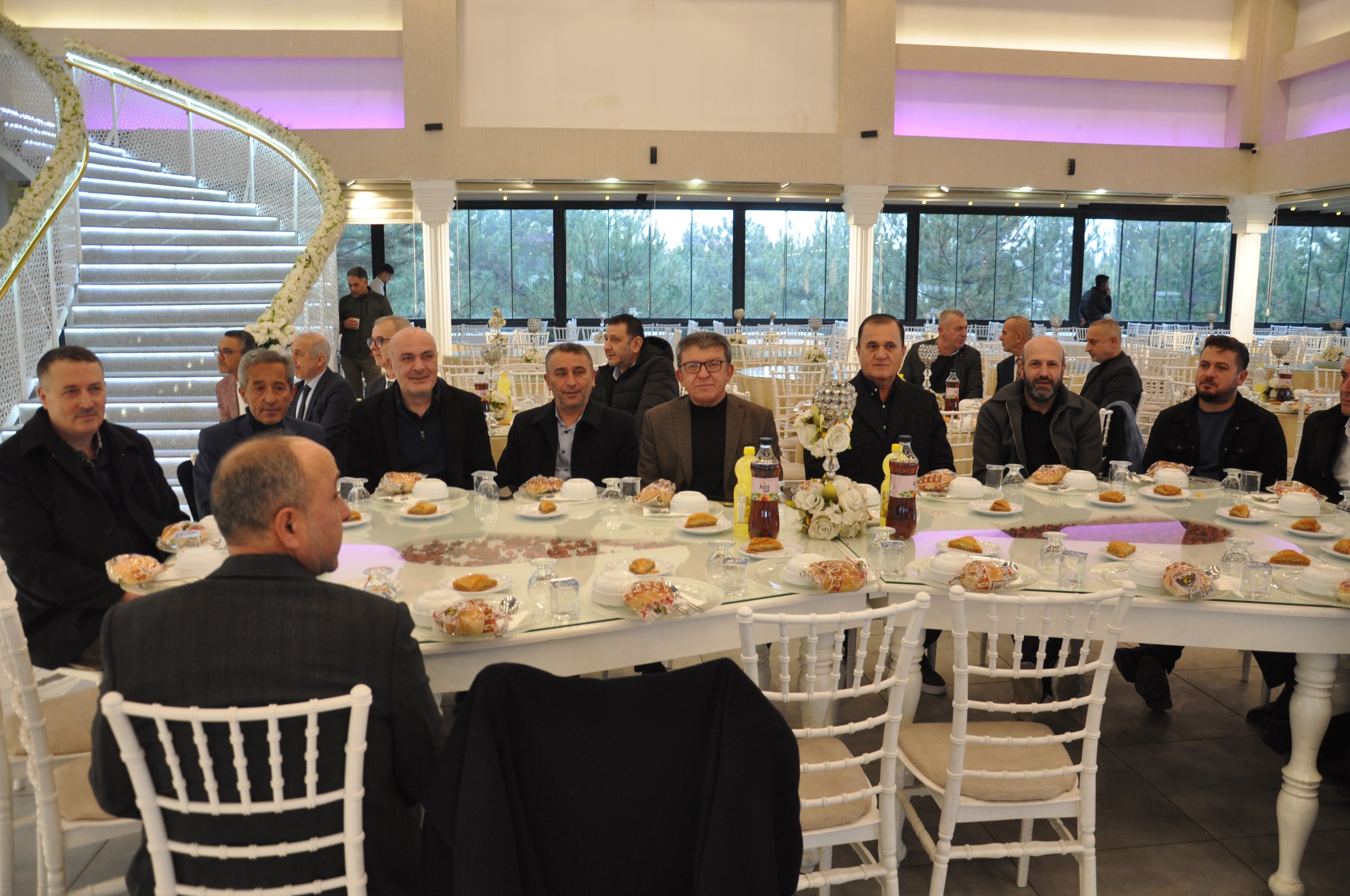 Kütahya Bakkallar Odası’nda Aslan Güven Tazeledi