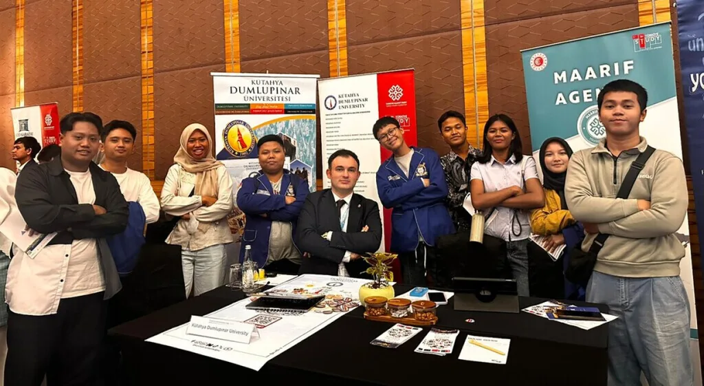 Kütahya Dpü, Türk Üniversiteleri Fuarına Katıldı 2