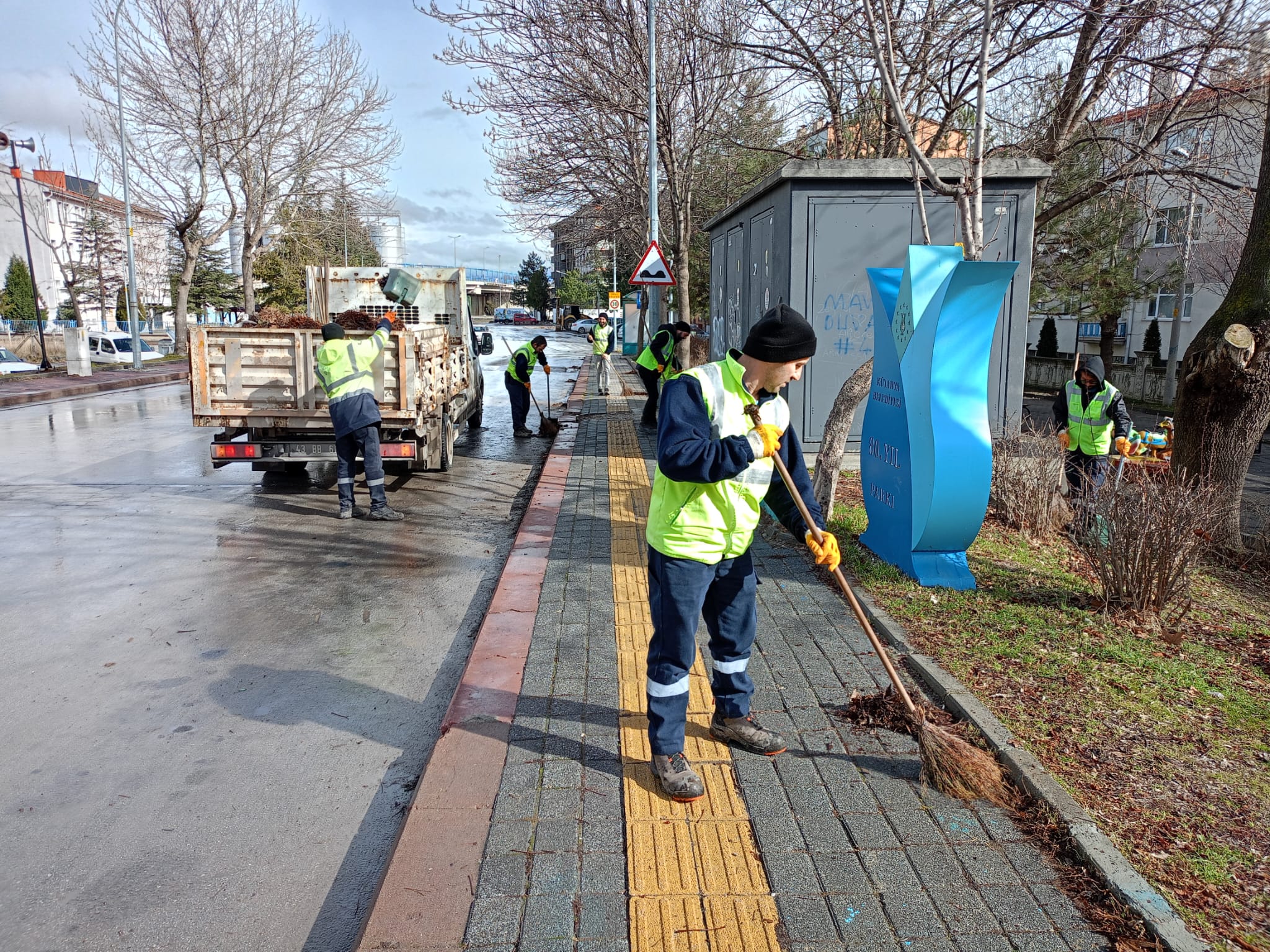 Kütahya Fatih Mahallesi’nde Temizlik Çalışması Yapıldı (3)