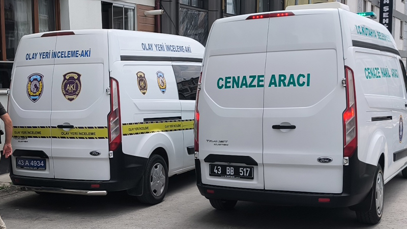 Kütahya'da Bir Kadın Oğlu Tarafından Evinde Ölü Bulundu (2)