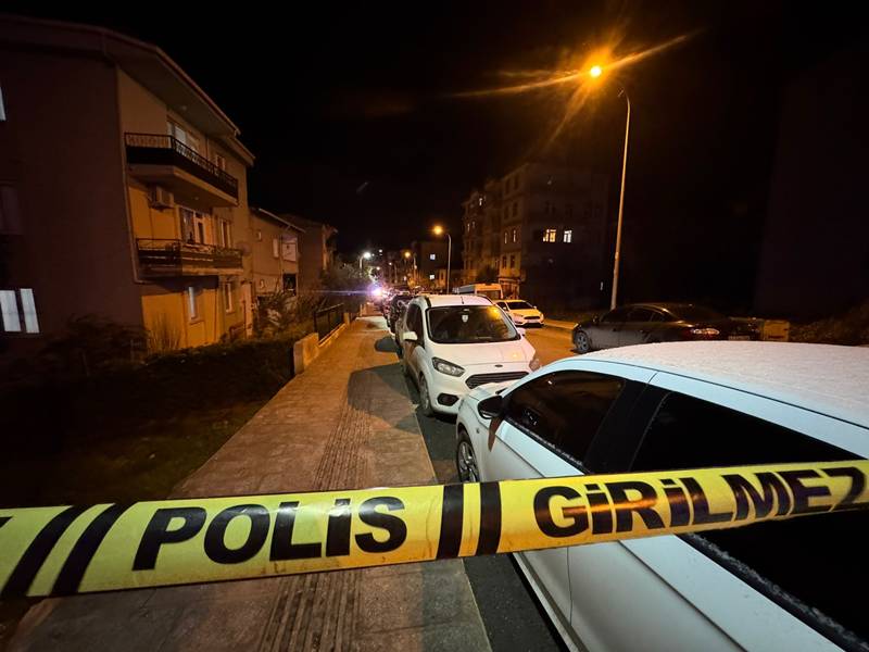 Kütahya’da Görevli Polis Memuru Meslektaşını Tabancayla Vurdu (1)