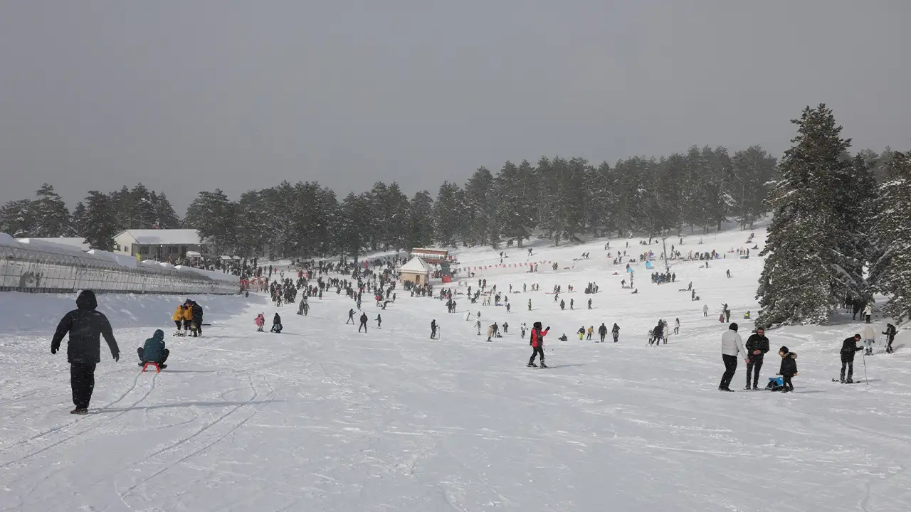 Kütahya’da “Kızak Ve Kayak Festivali”Nde Eğlendiler5