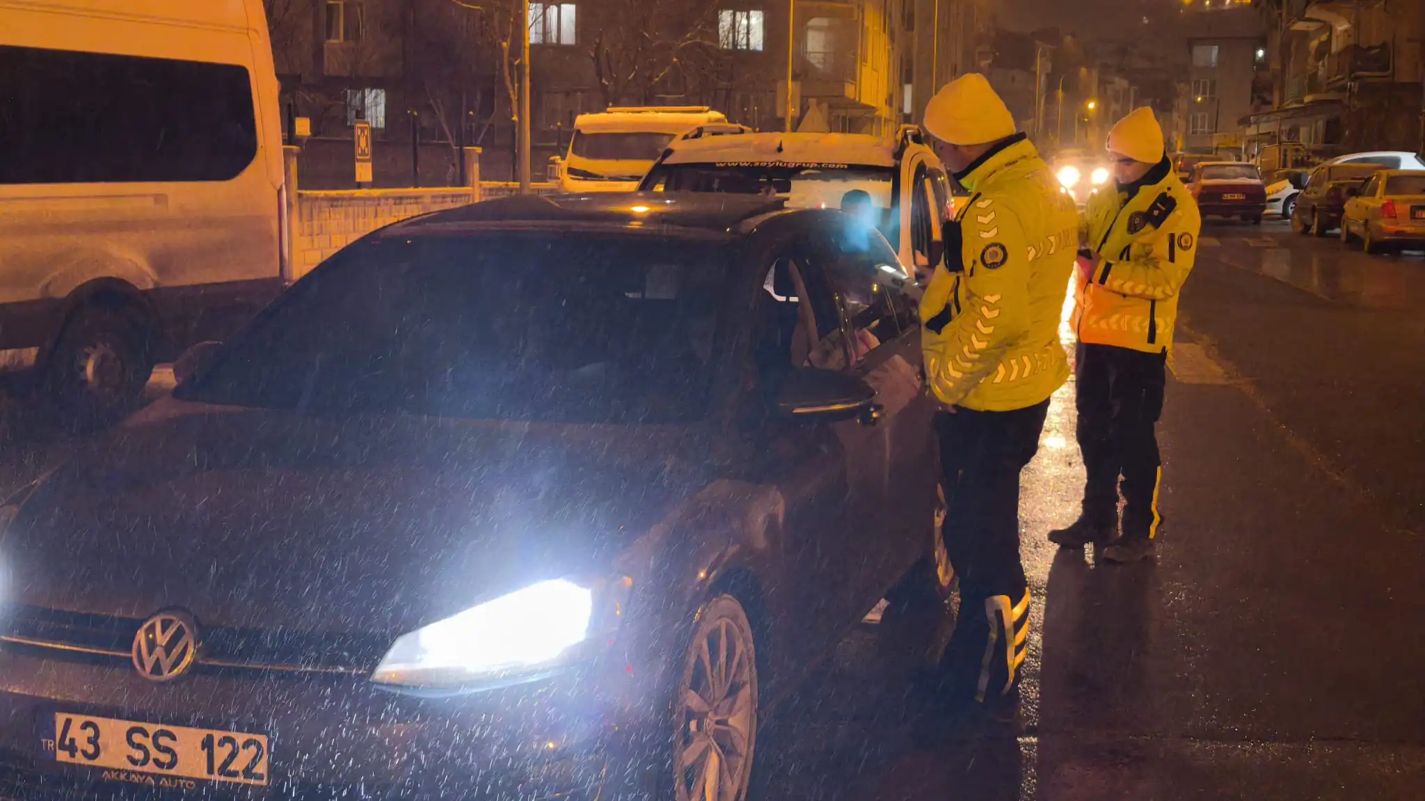 Kütahya’da Polis Ekiplerinden Alkol Denetimi 2