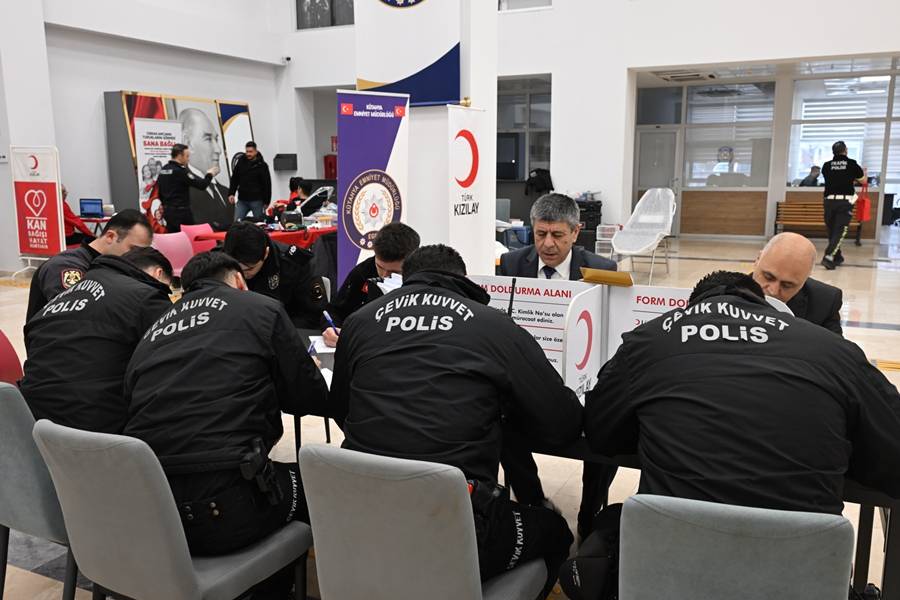 Kütahya’da Polislerden Kan Bağışına Destek (3)
