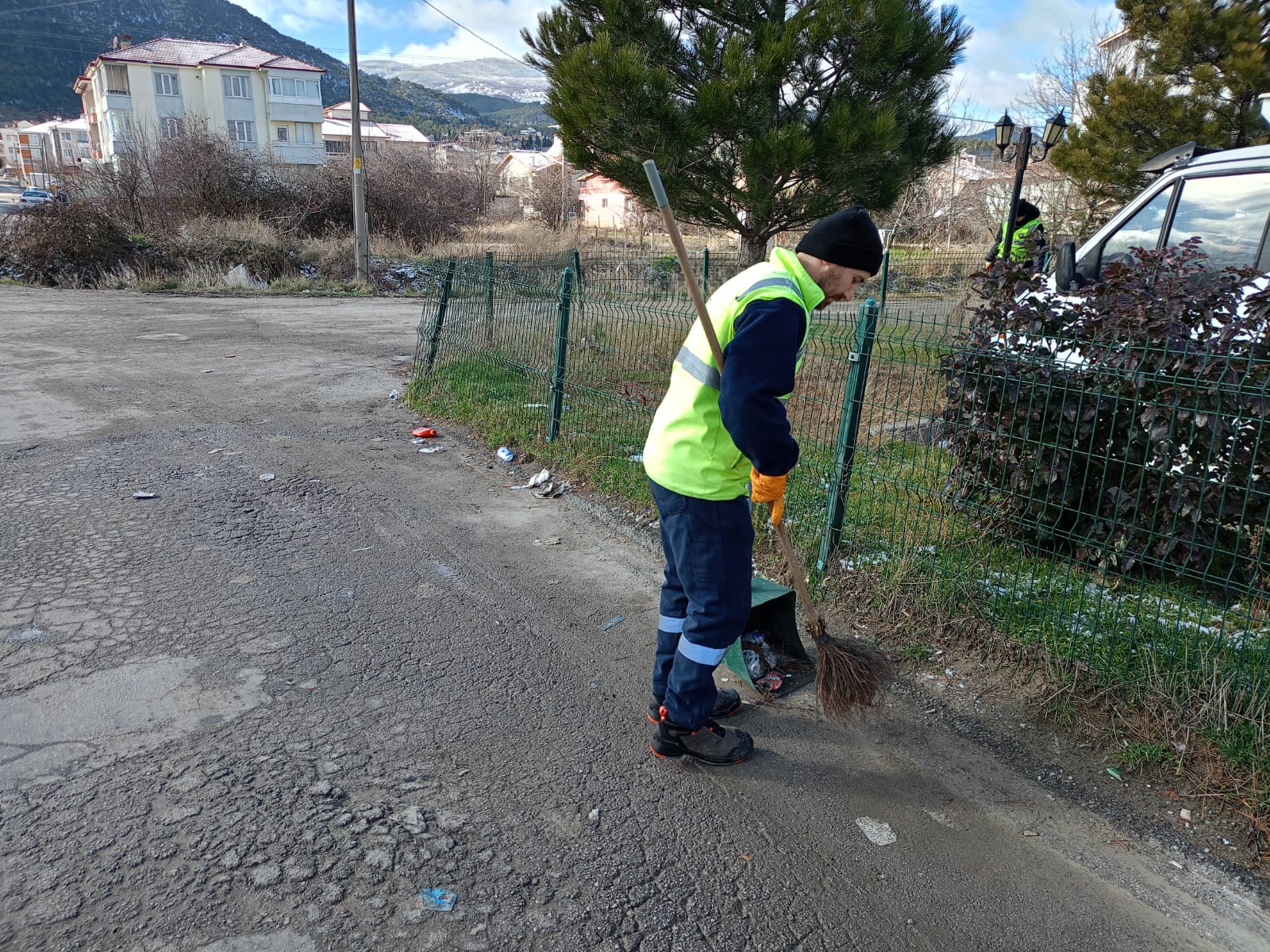 Mehmet Âkif Ersoy Mahallesi’nde Temizlik Çalışmaları Yapıldı (2)