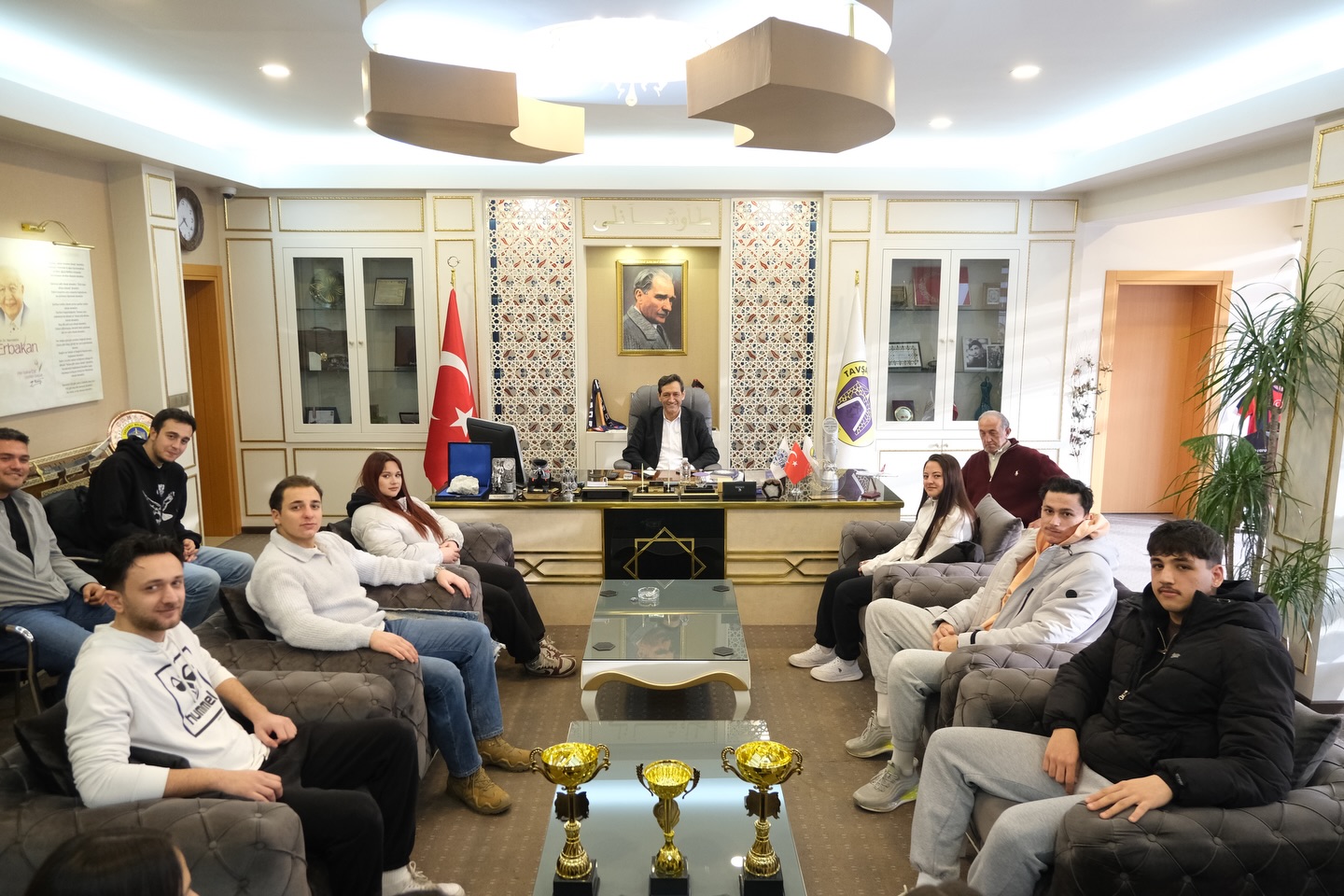 Şampiyon Moymulspor’dan Tavşanlı Belediye Başkanına Ziyaret1