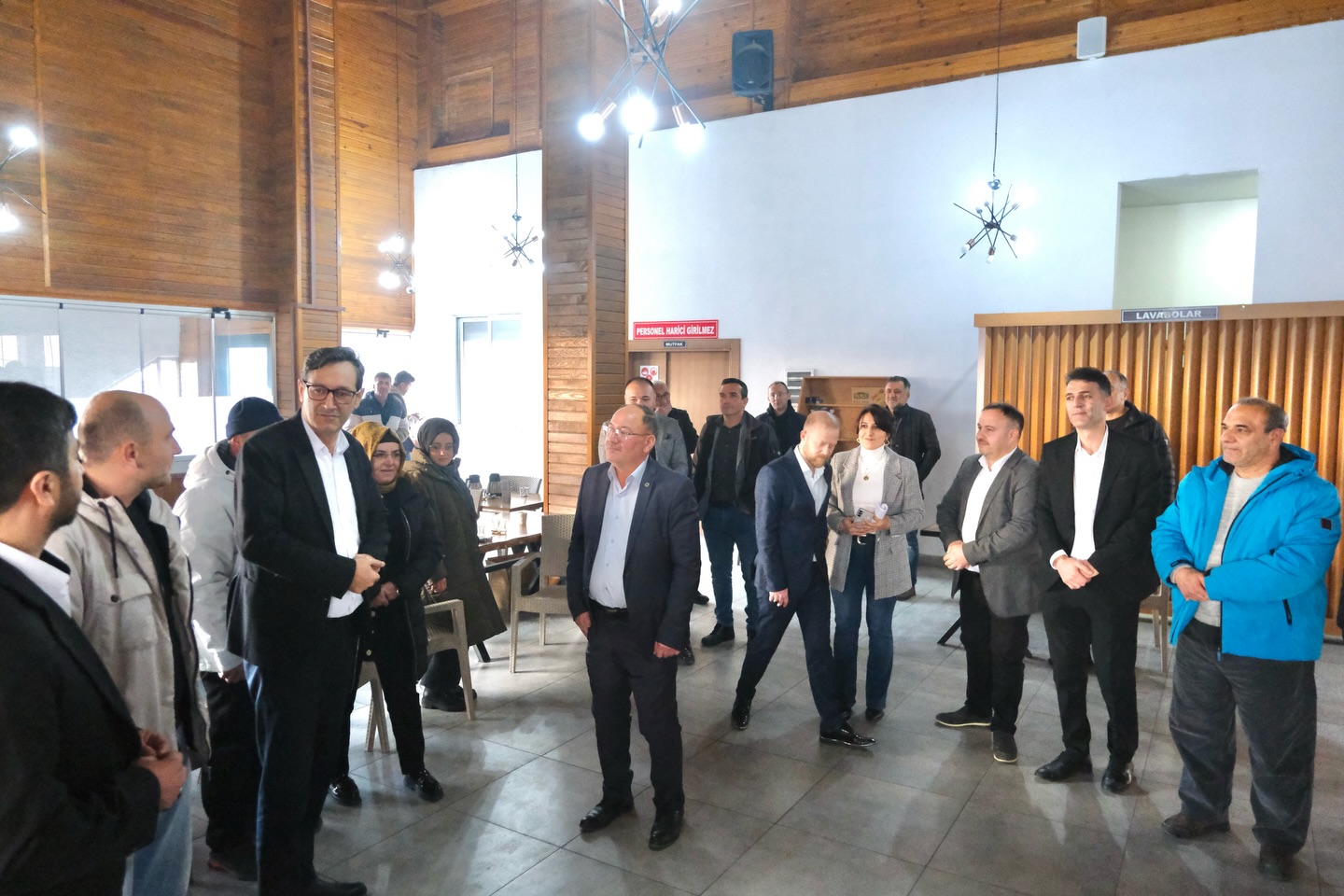 Tavşanlı Belediye Başkanı Marangozlar Odası Seçiminde1