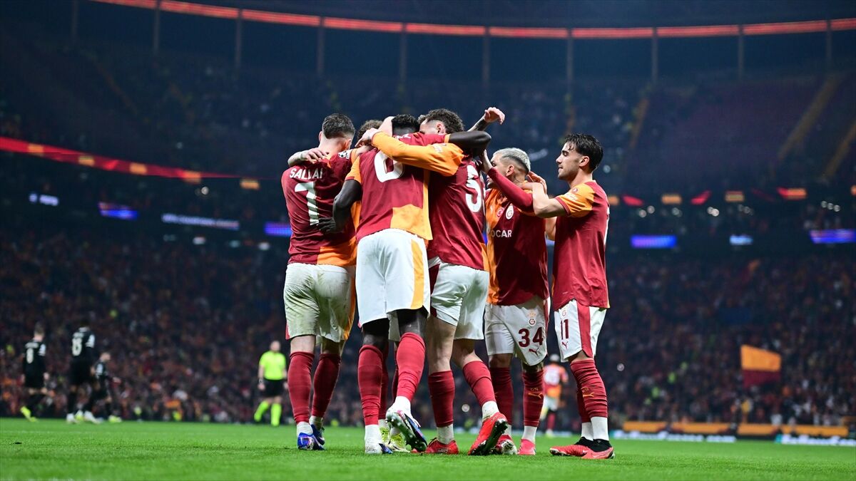 Galatasaray şampiyonlar ligi’nde Avrupa’ya damga vuruyor
