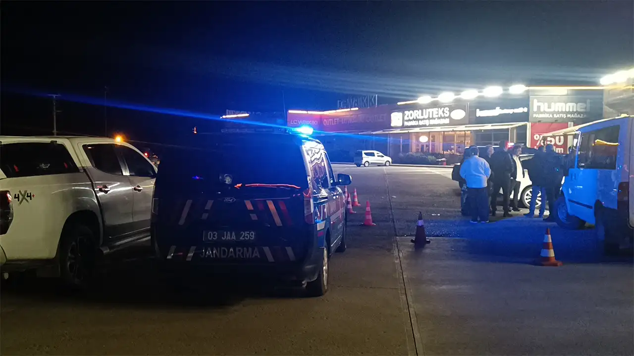 Afyonkarahisar’ Da Otomobilde Bir Kişi Ölü Bulundu 1