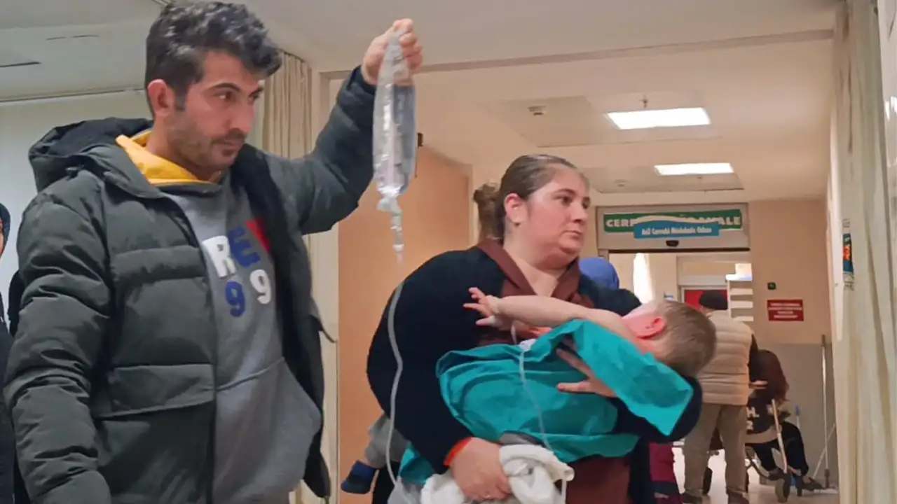 Bursa’da Bebeğin Üzerine Kaynar Su Döküldü3