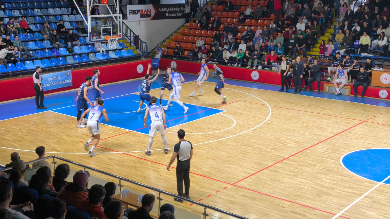 Kütahya Belediyespor, Evinde Rahat Kazandı (5)