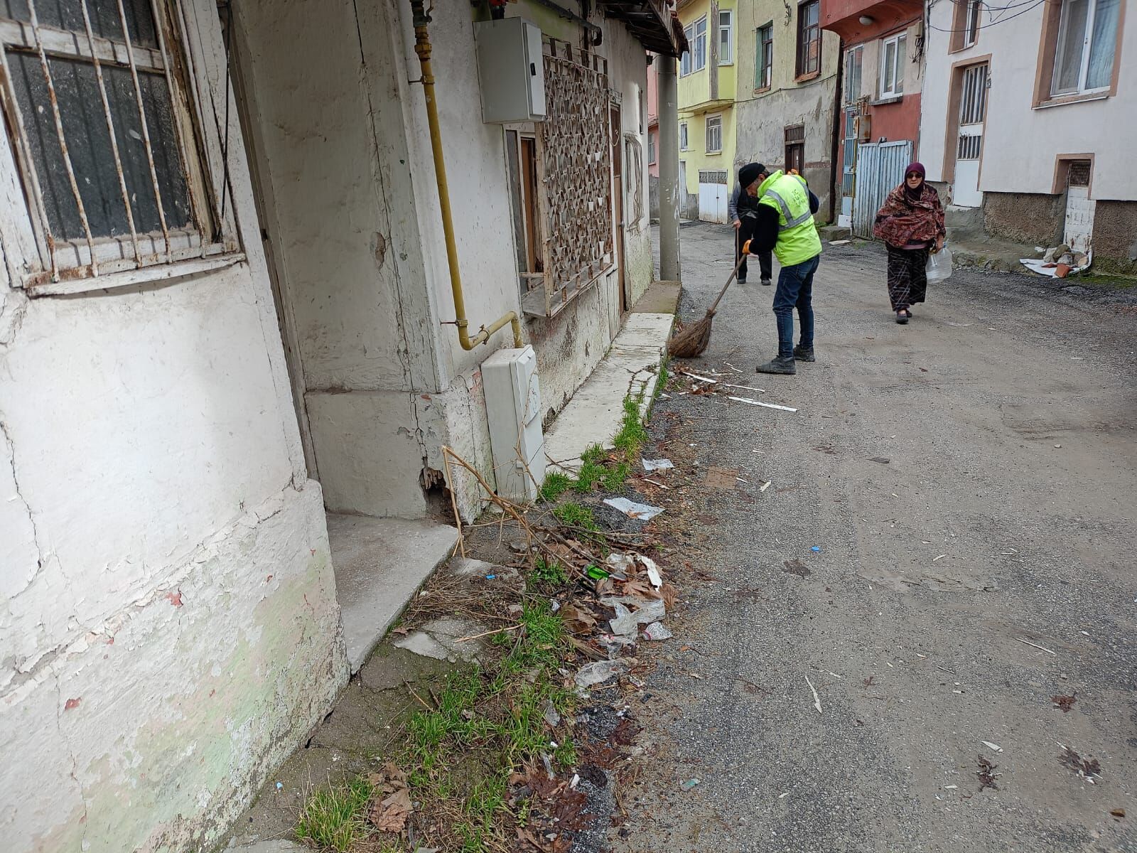 Kütahya Börekçiler Mahallesi’nde Temizlik Çalışmaları (3)