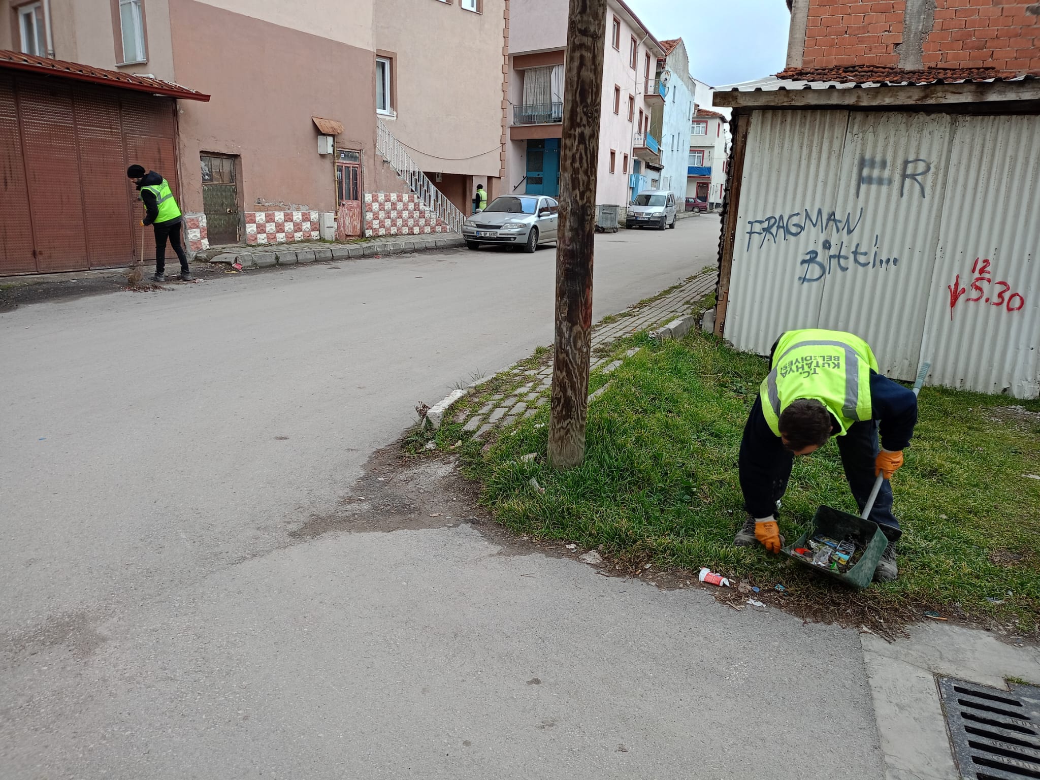 Kütahya Ziraat Mahallesi’nde Temizlik Çalışması (2)