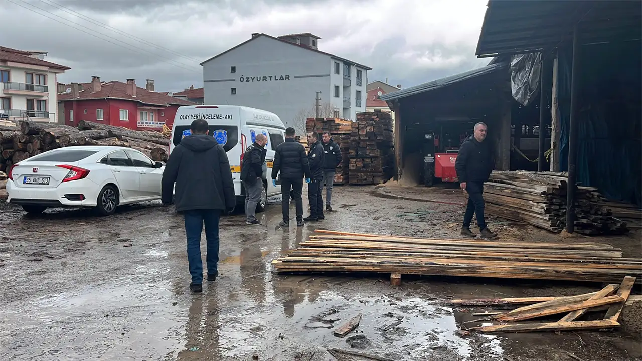 Kütahya'da Kereste Atölyesinde Feci Ölüm3