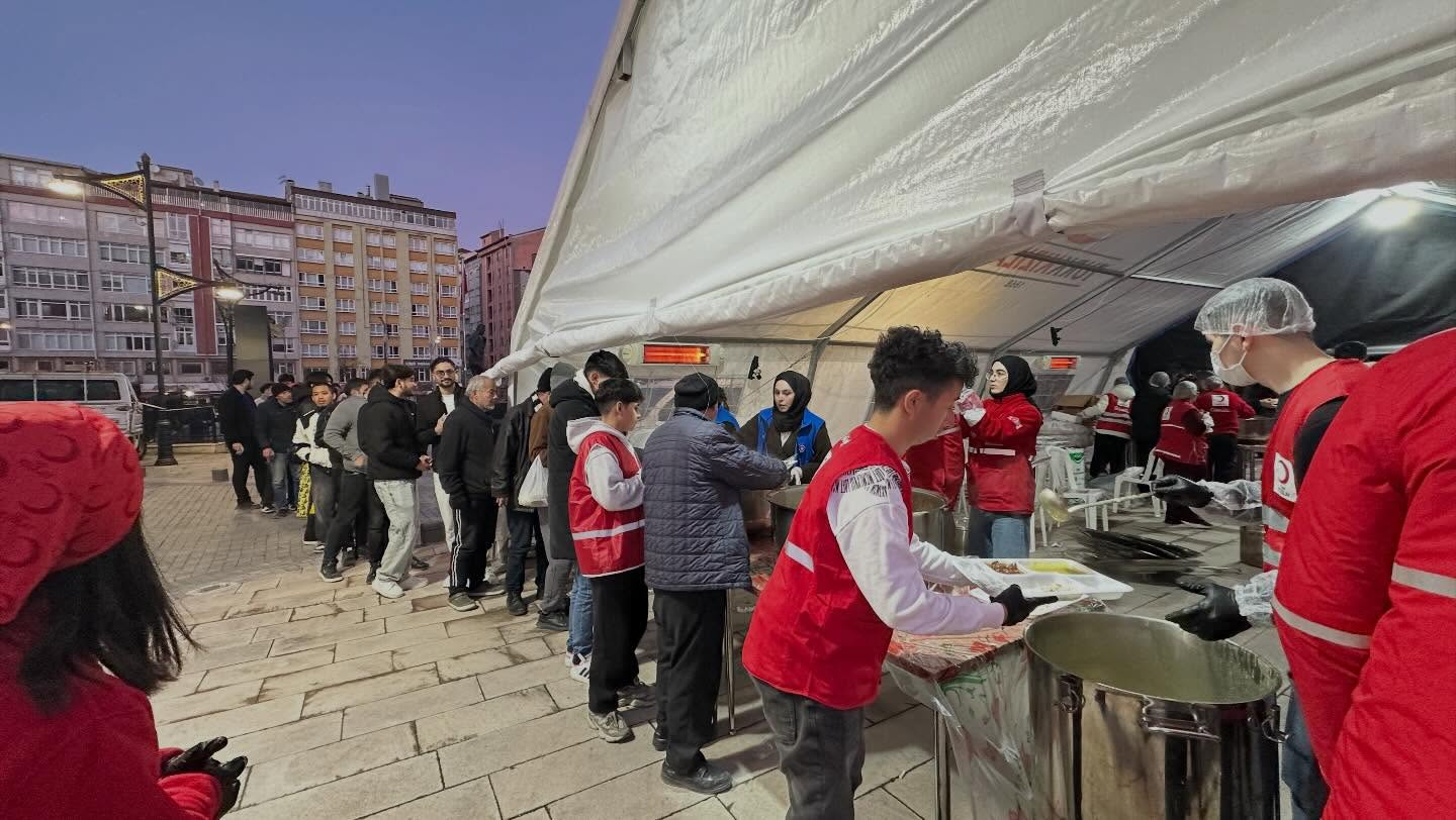 Kütahya’da Ramazan İftarları Binleri Buluşturdu4