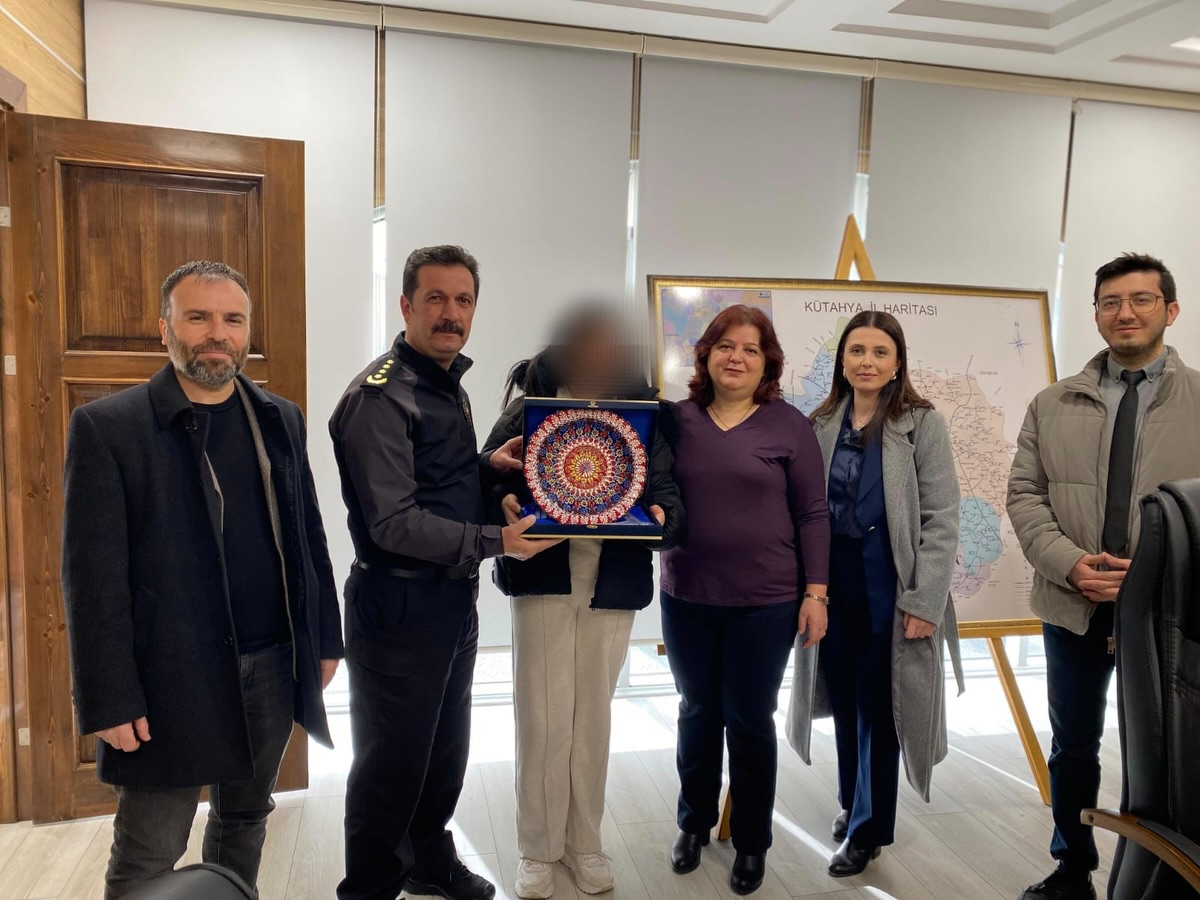 Kütahyada Sevgi Evleri’ndeki Gençler, Emniyette Ağırladı