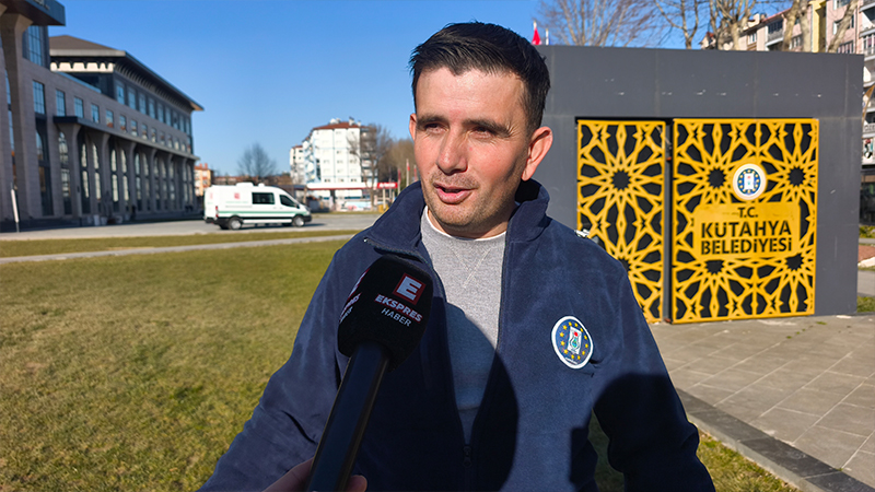 Kütahya'da Yolda Bulduğu Paraları Polise Teslim Etti (3)