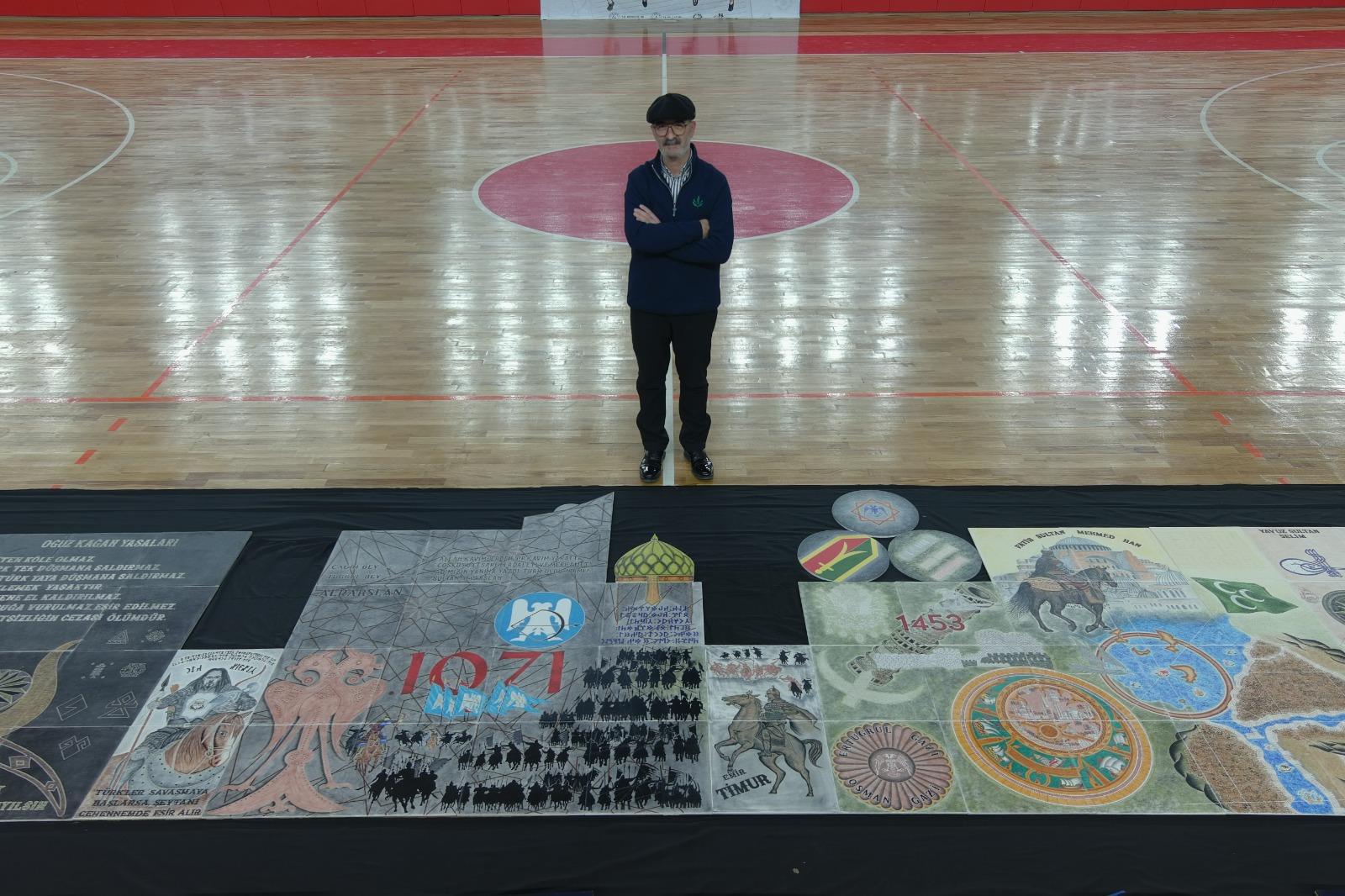 Kütahyalı Çini Ustası 27 Metrelik Çini Esere Türk Tarihini Nakşetti (1)