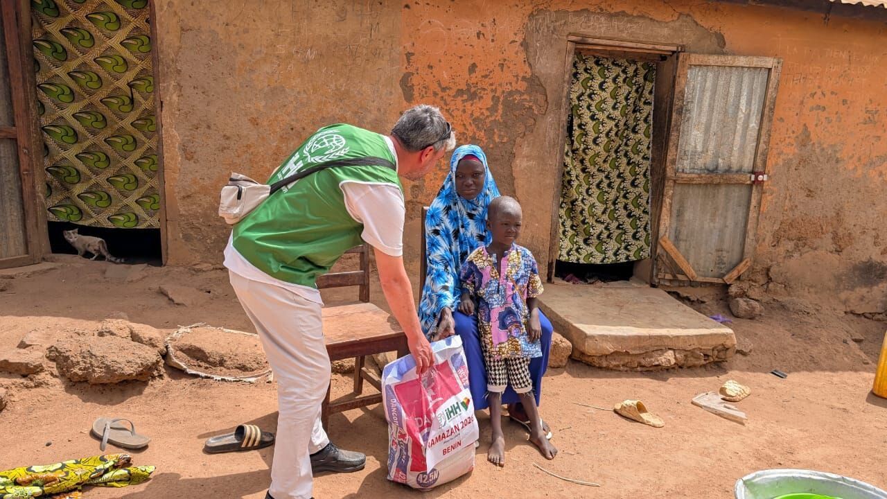 Kütahyalı Hayırseverlerin Desteği Batı Afrika’ya Gönderildi (2)