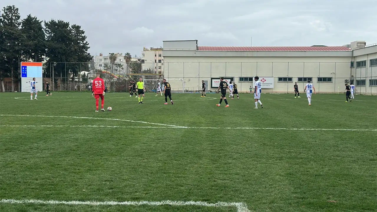 Kütahyaspor Ilk Yarıyı Eşitlikle Tamamladı2