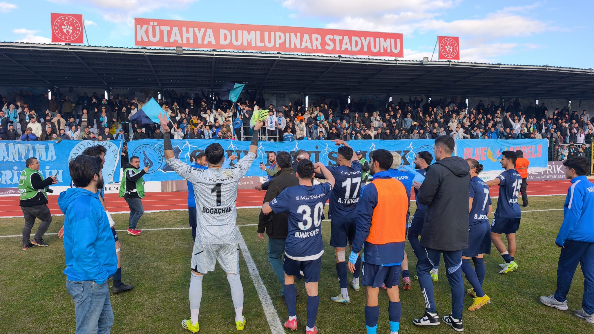 Kütahyaspor Kritik Maçta Evinde Hata Yapmadı (2)