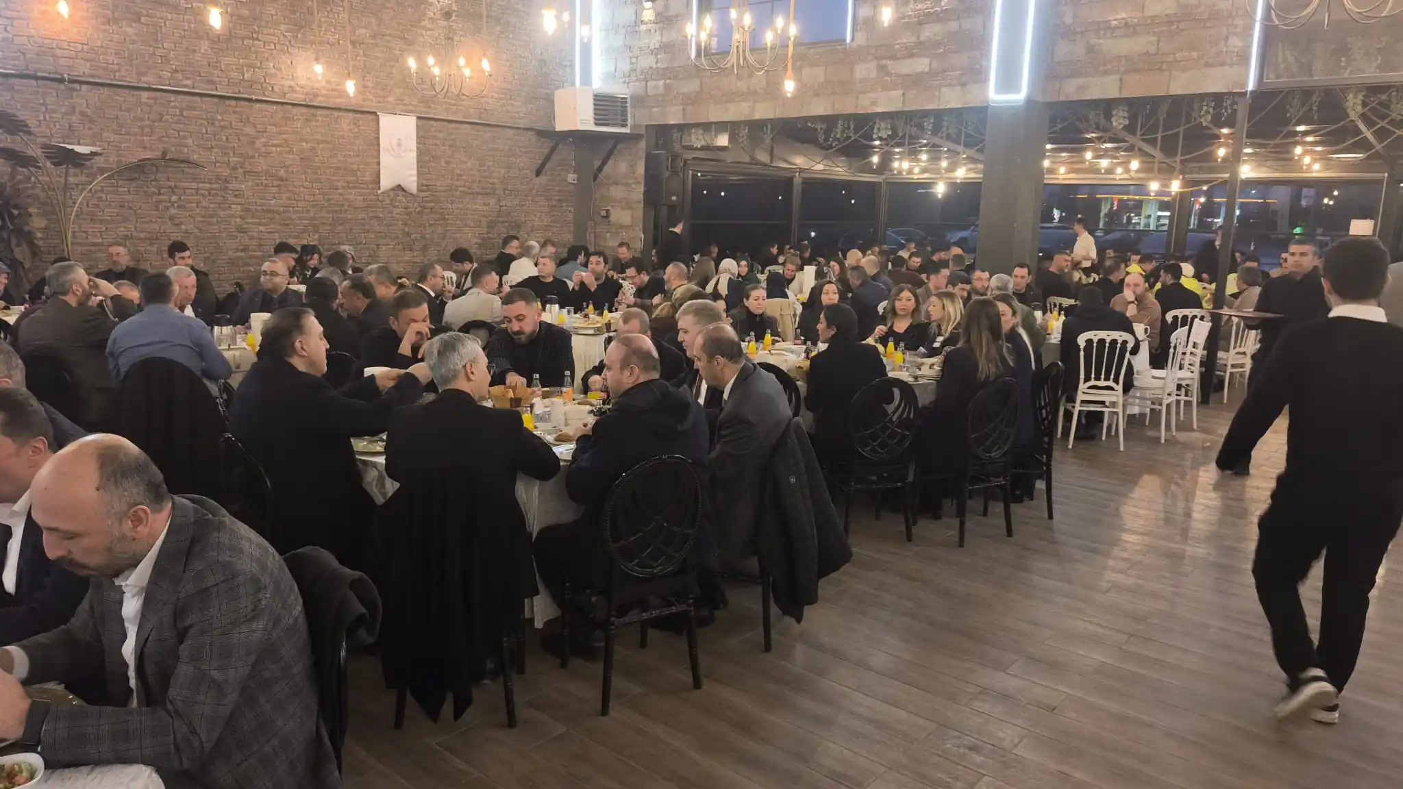 Kütbo, Il Protokolünü Iftarda Buluşturdu