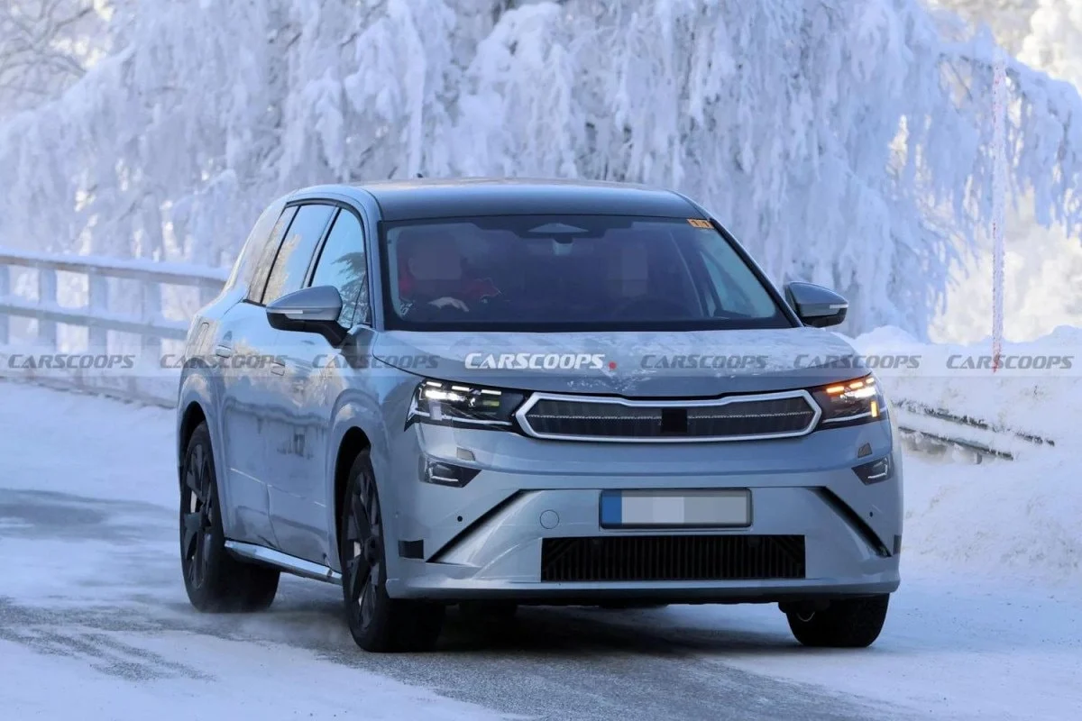 Skoda’dan 600 Kilometre Menzilli Amiral Gemisi Peaq3