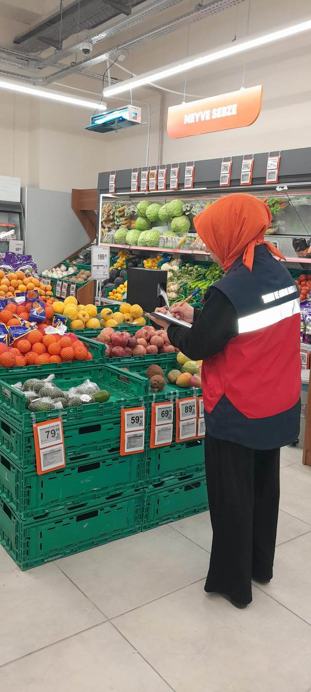Tavşanlı’da Tufi̇s Kapsamında Market Denetimleri Sürüyor2