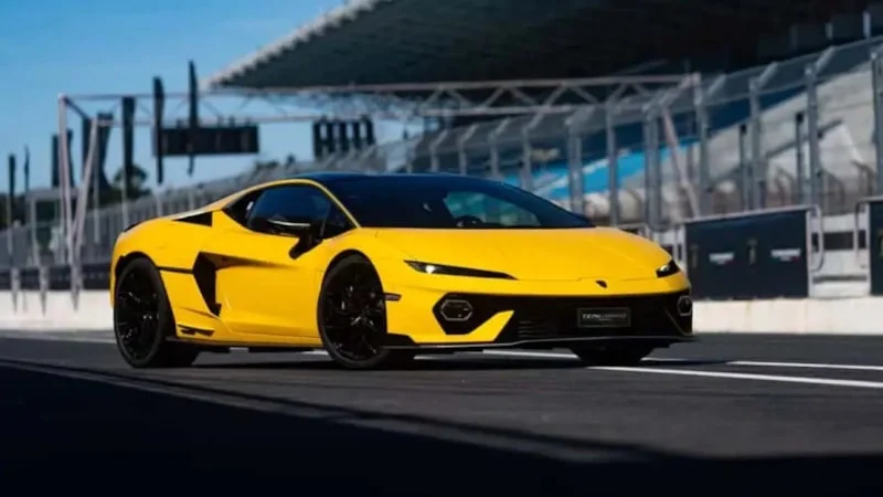 Audi, Tamamen Yeni Bir Amiral Gemisi Spor Otomobil Geliştirecek 1