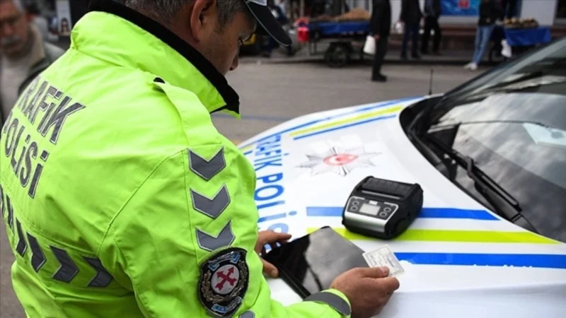 Bayram Trafiğinde Sürücüler Dikkat1