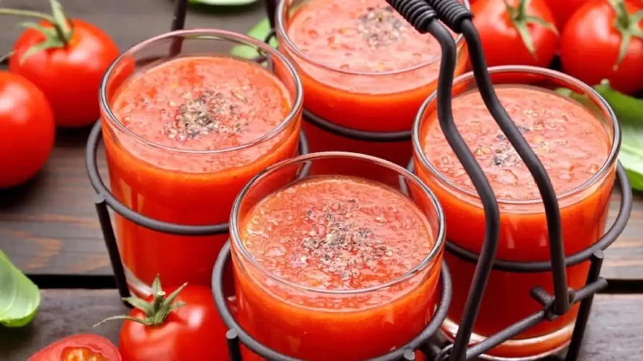 Dermatologdan Cildi Ve Kalbi Güçlendiren Içecek Tarifi 1