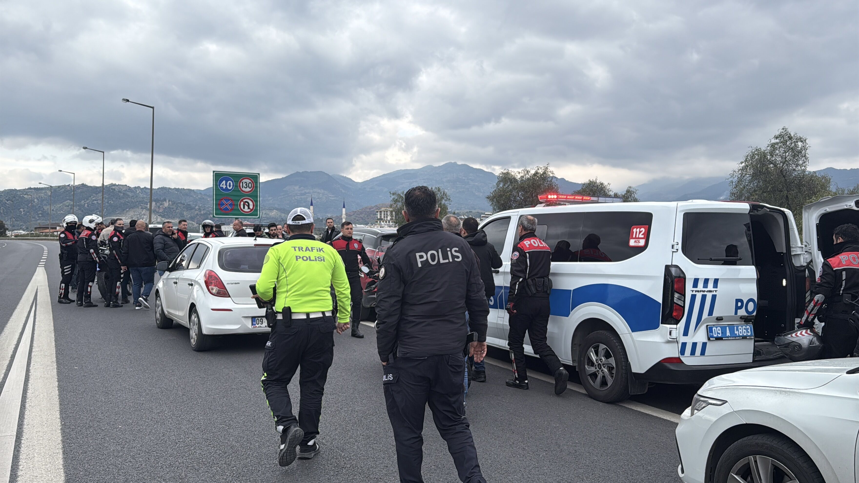 Eski Aydınspor Başkanı Silahlı Saldırıda Hayatını Kaybetti (1)