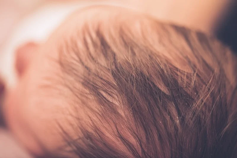 Esmer Doğan Bebeklerin Saç Rengi Zamanla Açılabilir1