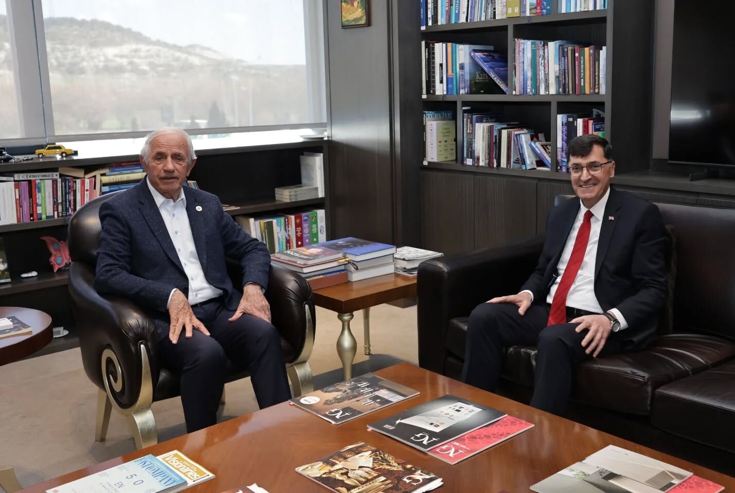 Kütahya Belediye Başkanı Kahveci Sanayi Temsilcileriyle Görüştü2