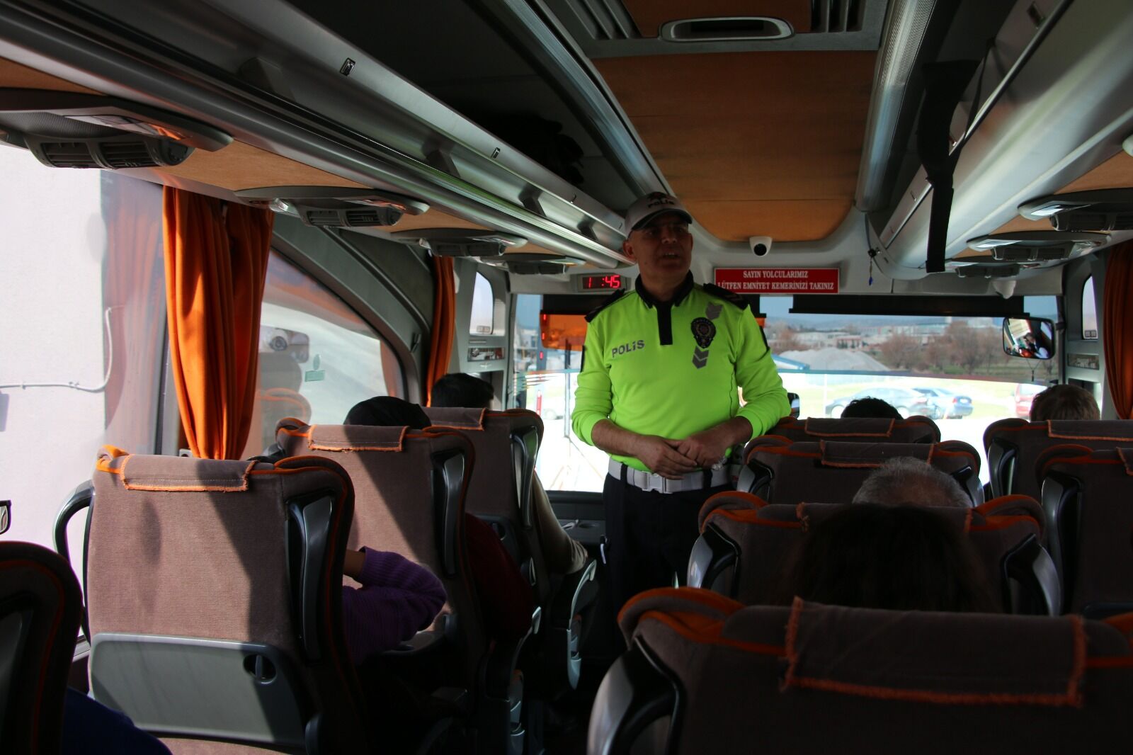 Kütahya Valisi Işın, Bayram Tedbirlerini Açıkladı (1)-1