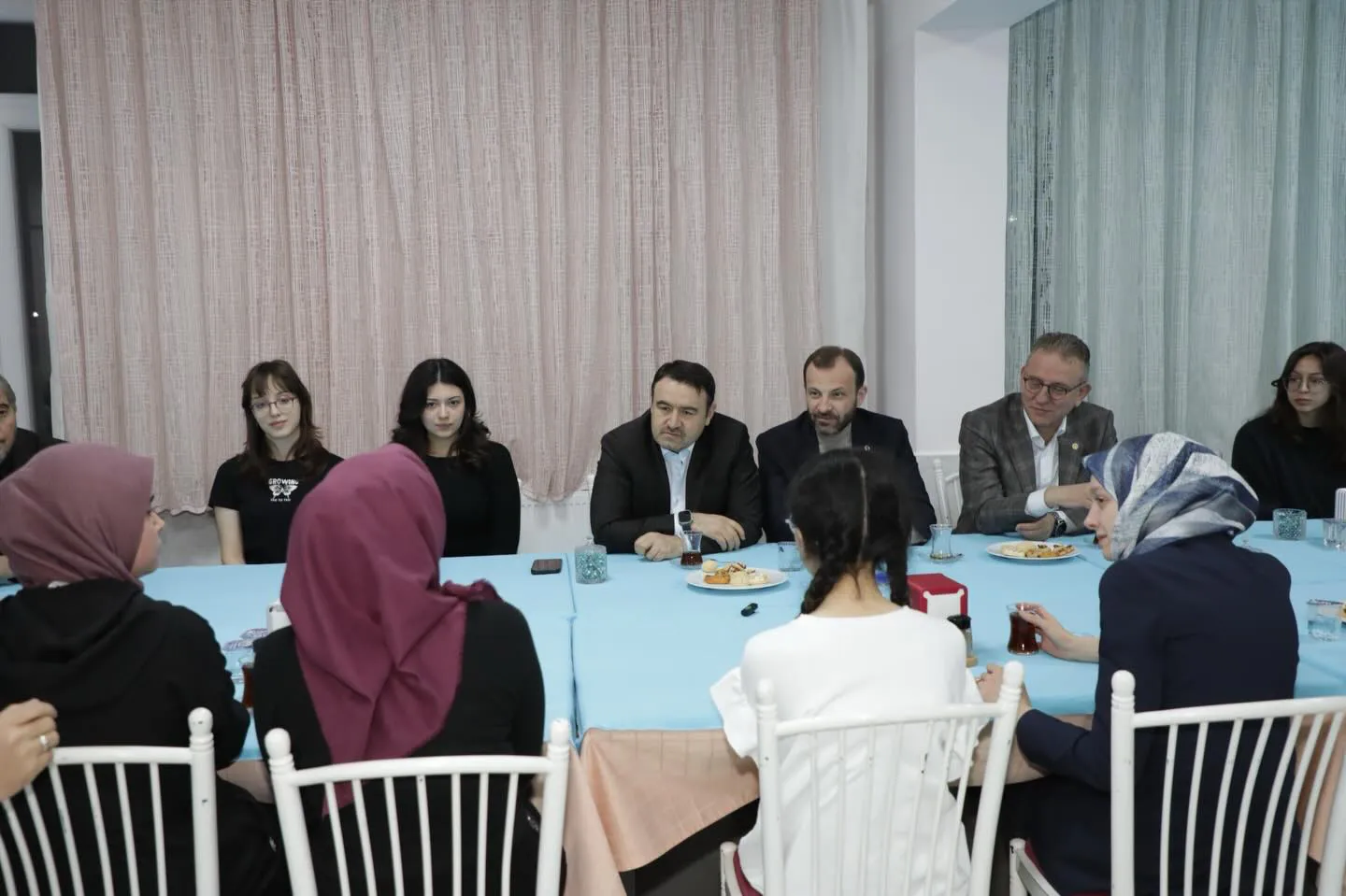 Kütahya Valisi Işın, Öğrencilerle Buluştu Soruları Cevapladı 1