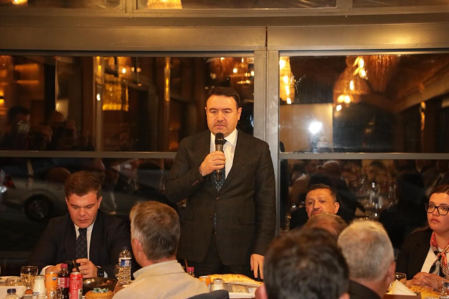 Kütahya Valisi Simav’da Oda Başkanlarıyla Buluştu2