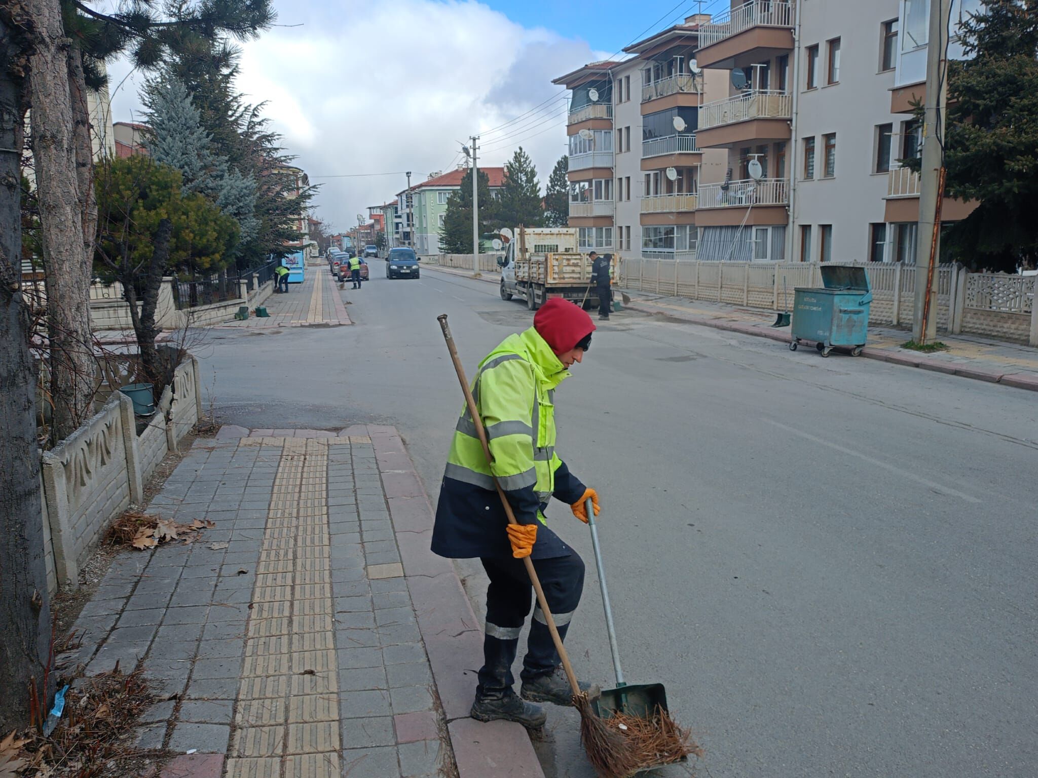 Kütahya Yunusemre Mahallesi’nde Temizlik Çalışmaları Yapıldı (1)