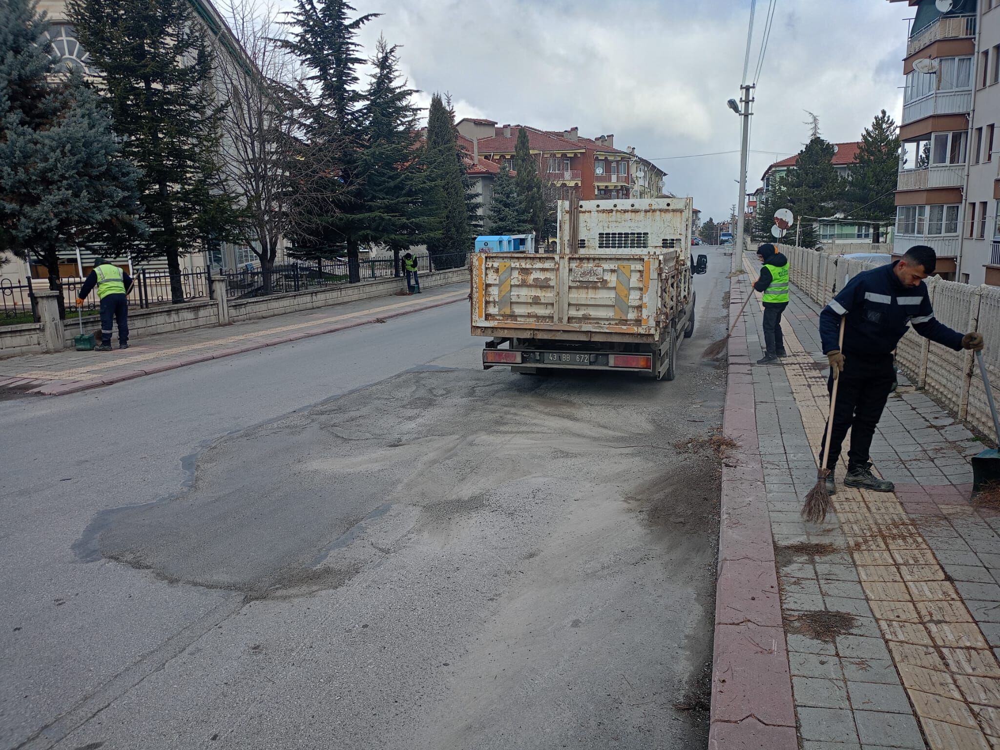 Kütahya Yunusemre Mahallesi’nde Temizlik Çalışmaları Yapıldı (5)