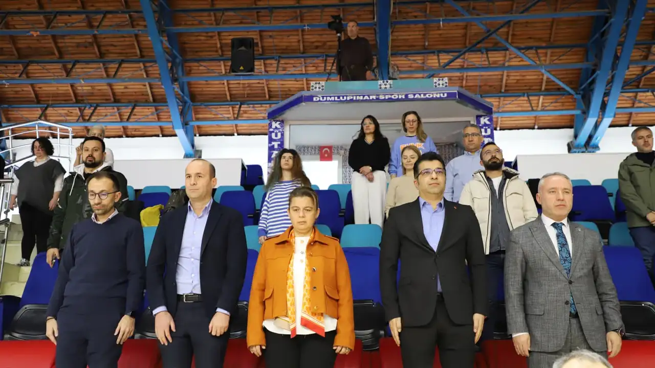 Kütahya’da 13 Ilden 300 Sporcu Ter Döküyor 7