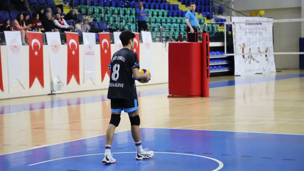 Kütahya’da 13 Ilden 300 Sporcu Ter Döküyor