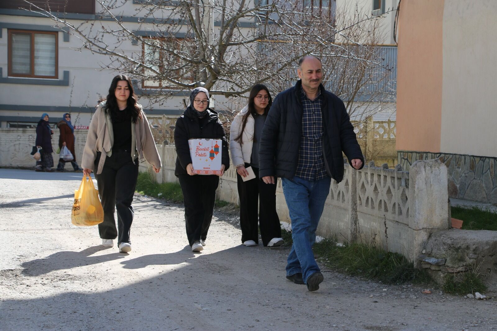 Kütahya’da Bir Okul Iyilik Hareketinde Buluştu (3)