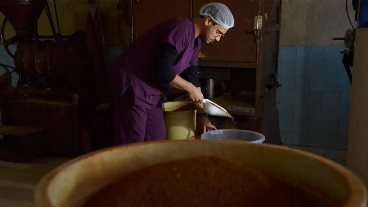 Kütahya'da Dede Mirası Makine Ile Dibek Kahvesi Üretiyor4