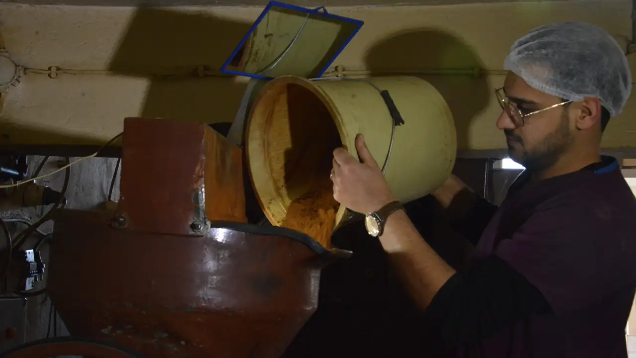 Kütahya'da Dede Mirası Makine Ile Dibek Kahvesi Üretiyor6