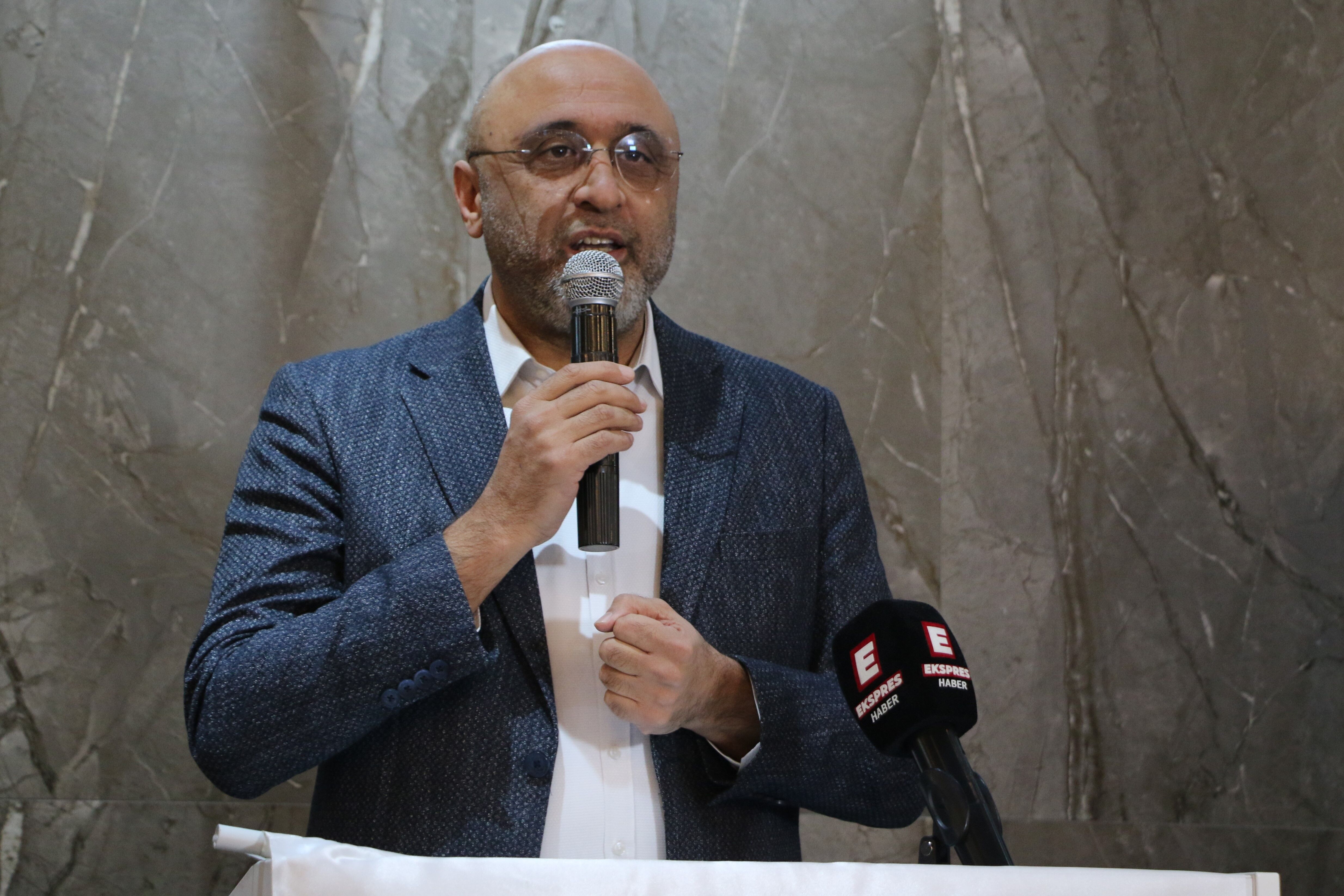 Kütahya’da “Dünya Yetimler Günü” Iftarı (7)