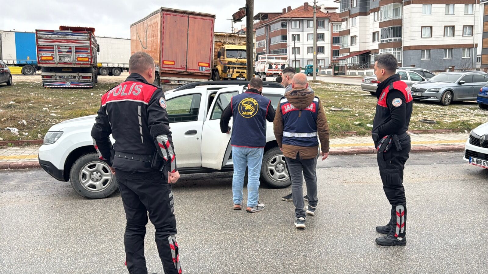 Kütahya'da Iki Grup Arasında Silahlı Kavga (2)