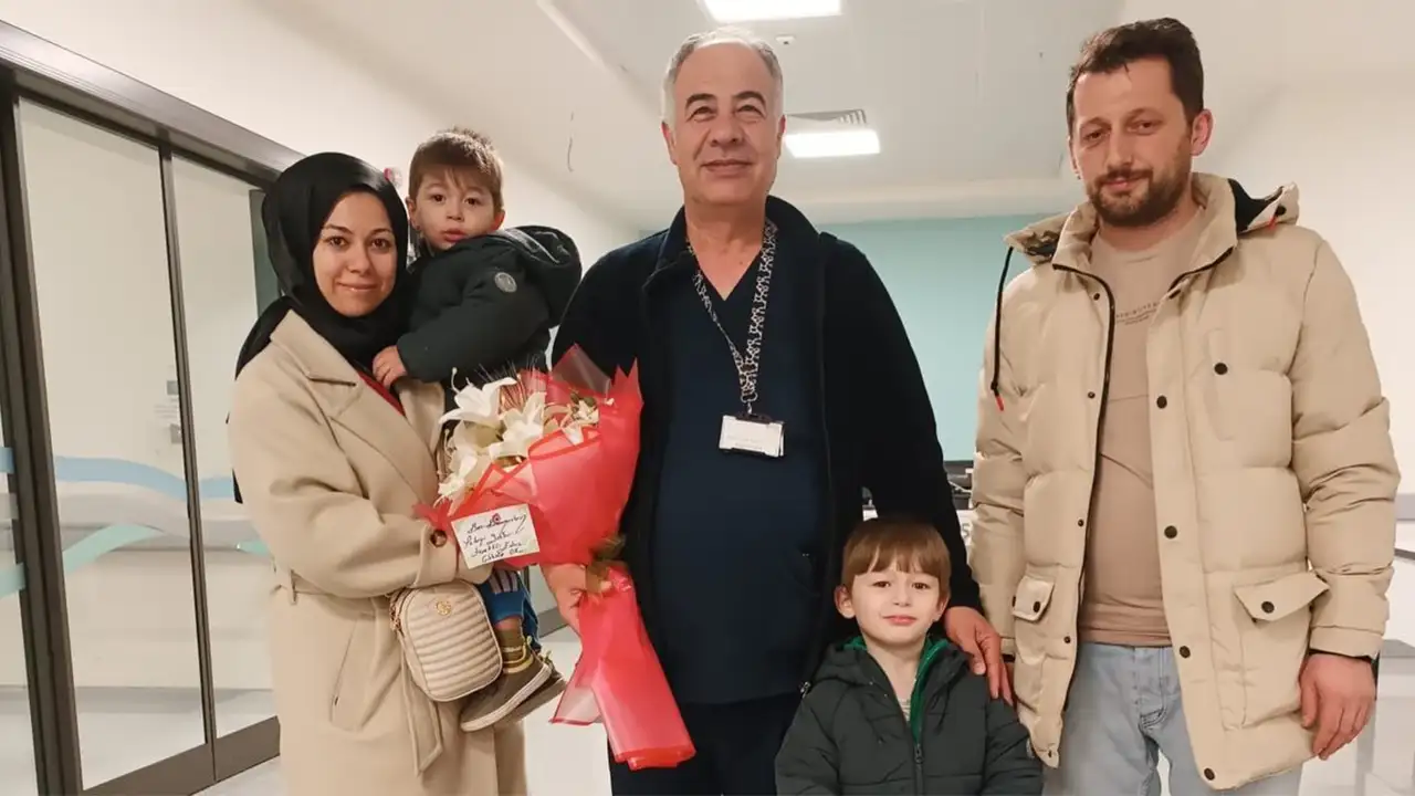 Kütahya'da Küçük Çocuk Heimlich Manevrasıyla Kurtarıldı5